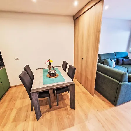 Rolando By Interhome Daire