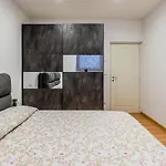 Rolando By Interhome *