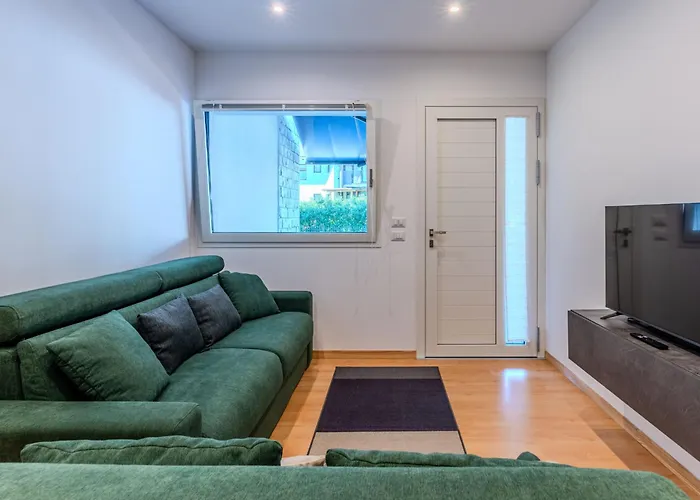 Rolando By Interhome Апартаменты *